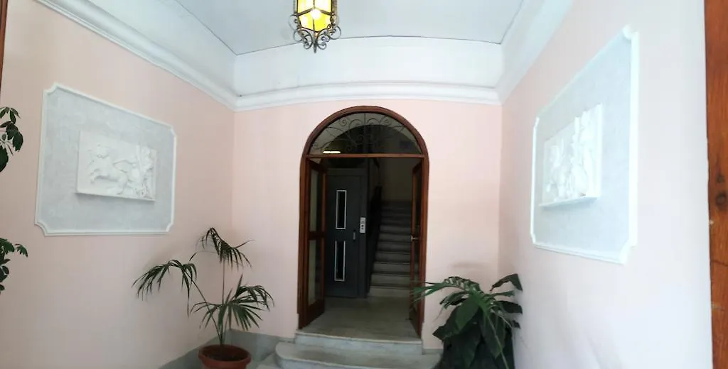 Giorni A Roma Hotel
