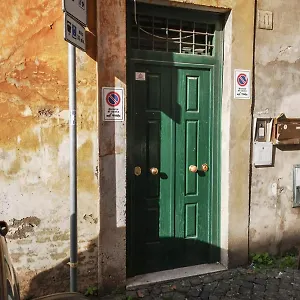 Flatinrome Trastevere Deluxe - Patio Roma